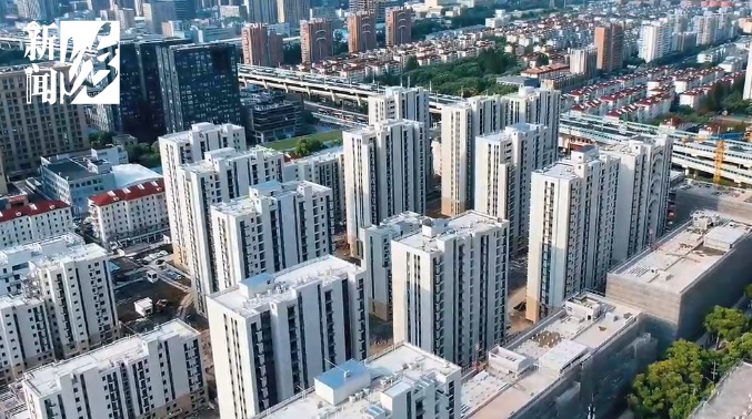 喊你回家！上海最大规模“原拆原建”小区，独门独户电梯房，全是老邻居…