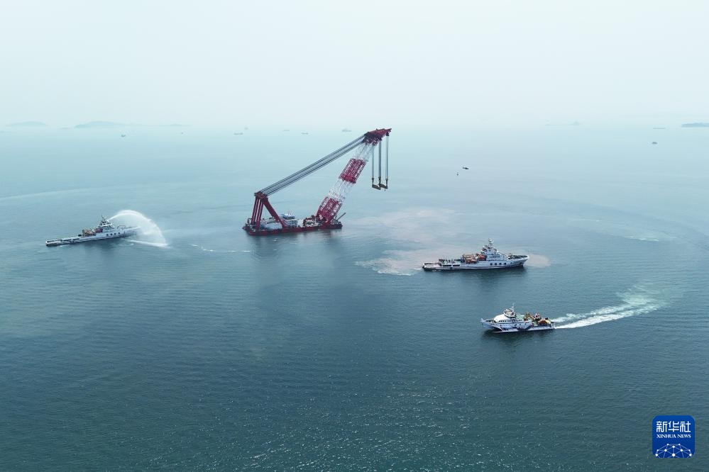 2025年度救捞系统海上救助暨防汛排险综合演训在烟台举行 2025年度救捞系统海上救助暨防汛排险综合演训在烟台举行
