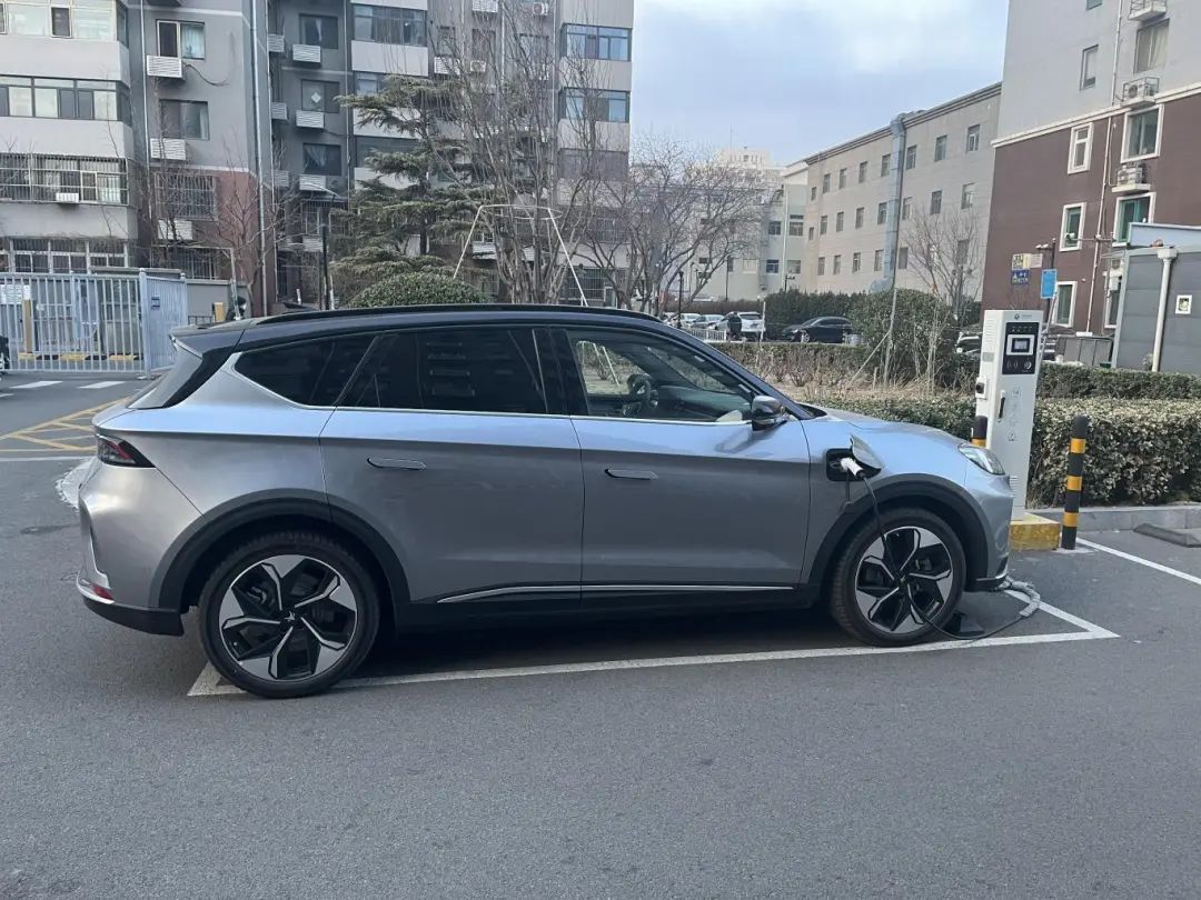 你还为新能源车充电焦虑吗?大招来了! 你还为新能源车充电焦虑吗?大招来了!