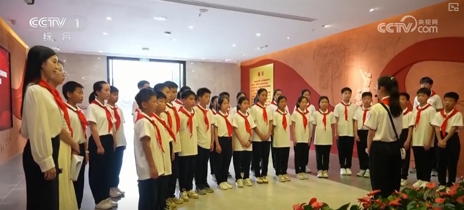 各地多彩活动迎“六一” 守护红色根脉做新时代好少年 各地多彩活动迎“六一” 守护红色根脉做新时代好少年