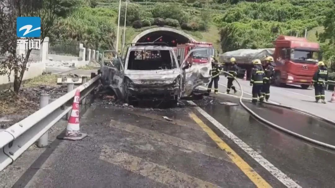 一根烟头烧光整车！罪魁祸首竟是同车“队友”