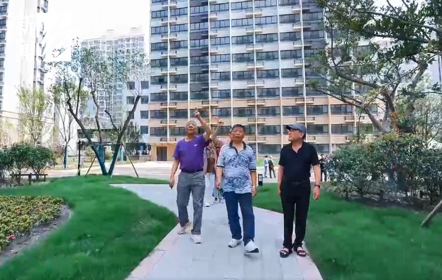 喊你回家！上海最大规模“原拆原建”小区，独门独户电梯房，全是老邻居…