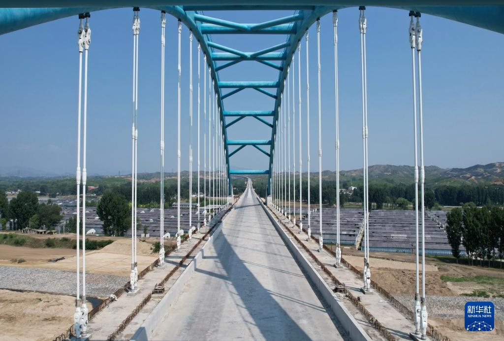 雄忻高铁河北段建设扎实推进