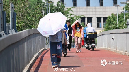 北京气温连续30度打卡