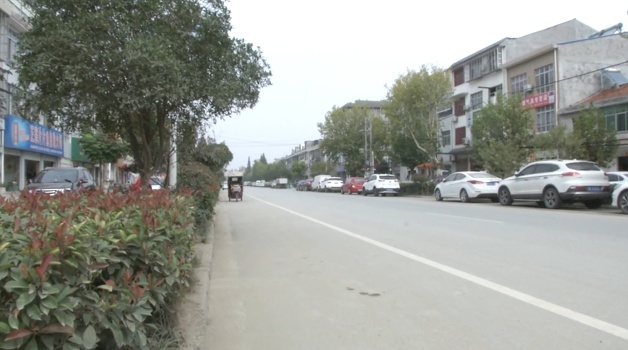 离谱!一对夫妻领证时发现互不知姓名 离谱!一对夫妻领证时发现互不知姓名