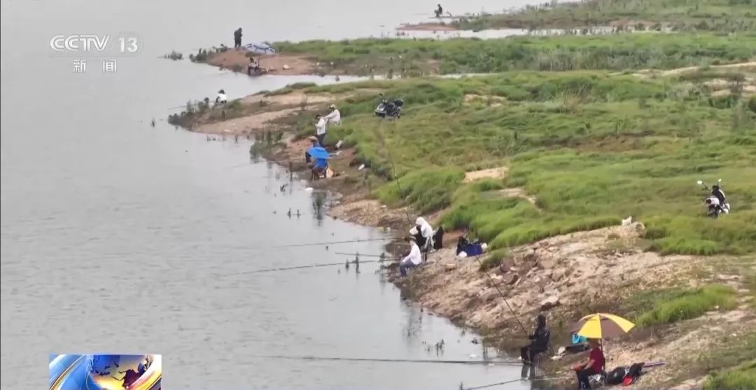 为钓大鱼操控无人艇进保护区!洞庭湖禁捕区怎么成了“垂钓场”? 为钓大鱼操控无人艇进保护区!洞庭湖禁捕区怎么成了“垂钓场”?