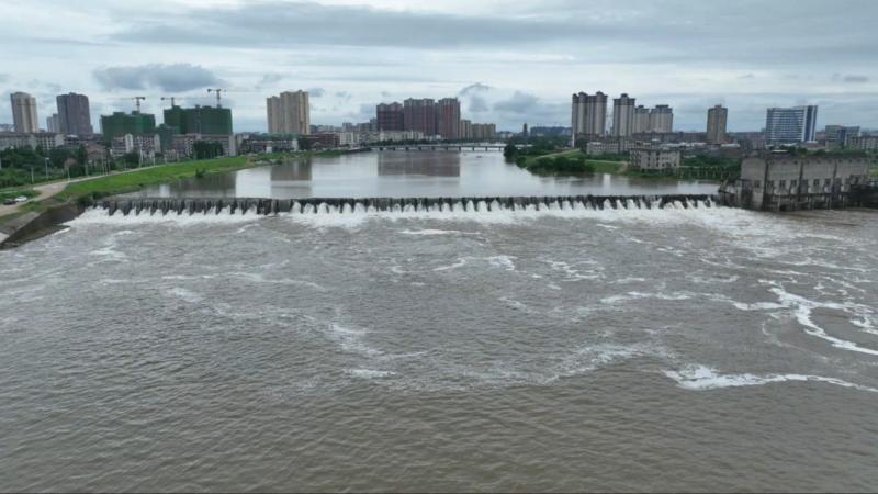 江西:降雨致江河水位上涨 各地积极防汛备汛 江西:降雨致江河水位上涨 各地积极防汛备汛