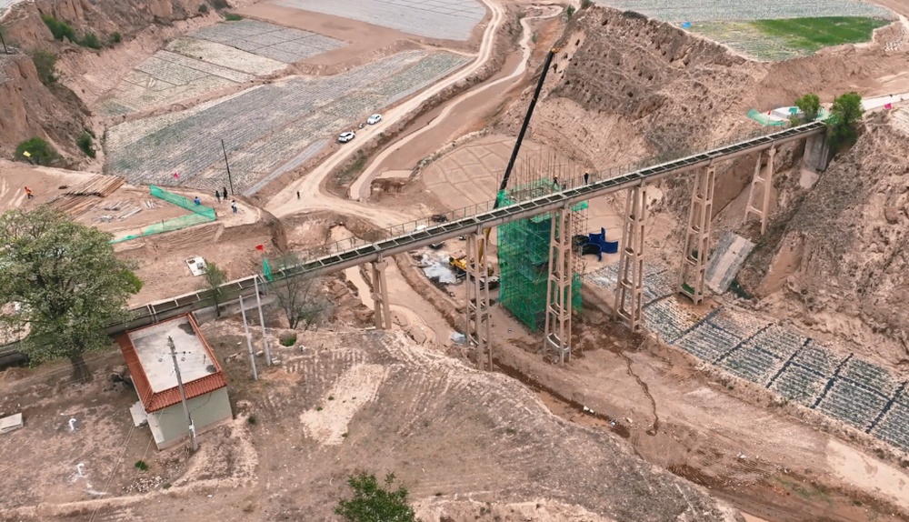 蓄足“水动力” 多地抗旱保粮一线观察 蓄足“水动力” 多地抗旱保粮一线观察