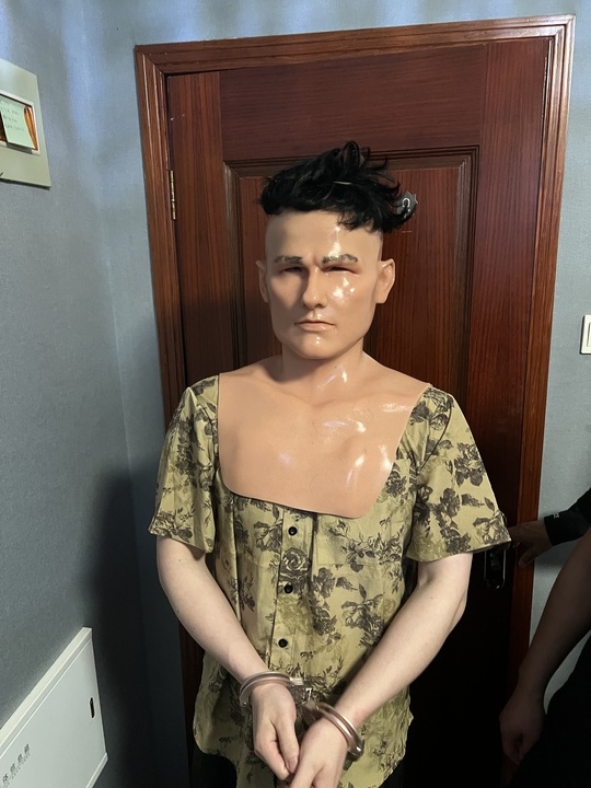 “人皮面具”大盗落网,涉案金额达15万余元 “人皮面具”大盗落网,涉案金额达15万余元