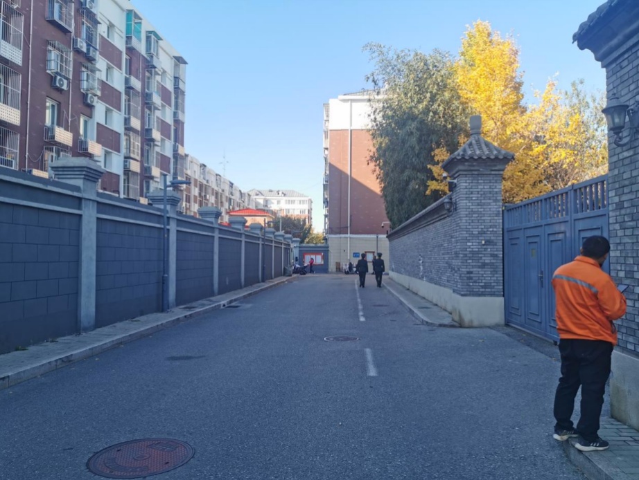 北京70条胡同年内实现“不停车”,那停车问题怎么办?详细了解→ 北京70条胡同年内实现“不停车”,那停车问题怎么办?详细了解→