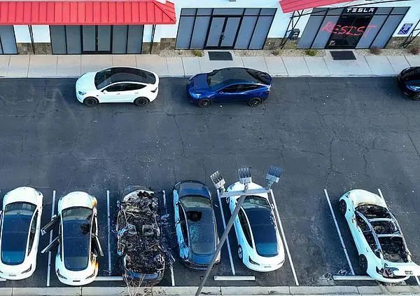 “最后一天”，马斯克将与特朗普举行新闻发布会