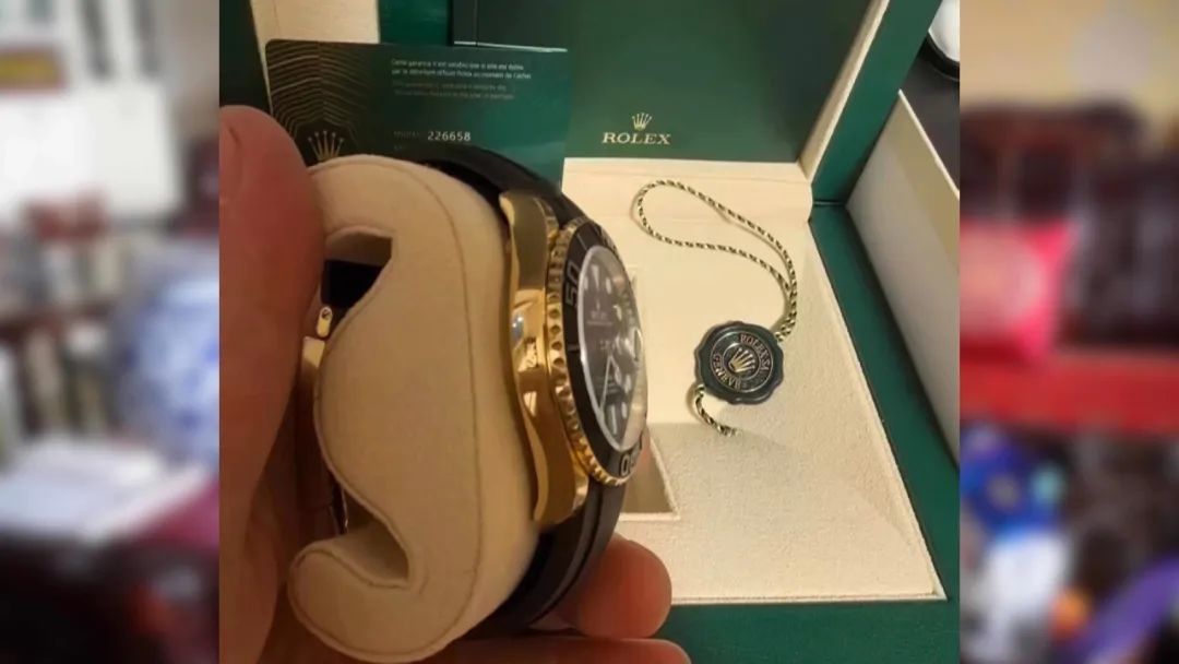 21万卖掉劳力士，却收到了警察的电话