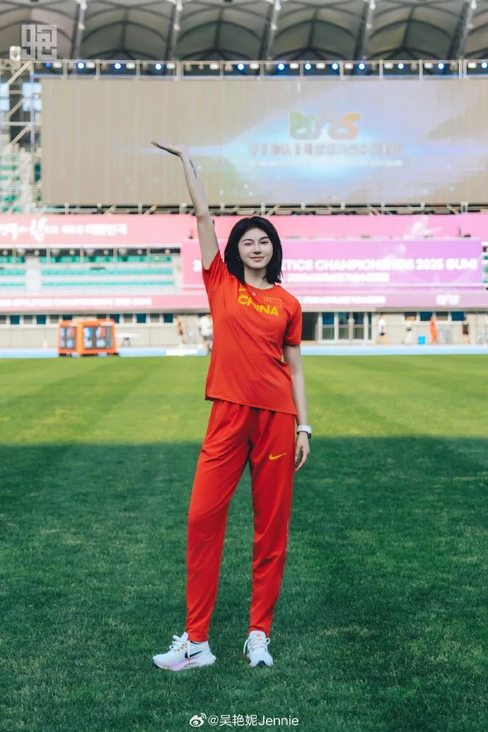 13秒07！吴艳妮获得亚洲田径锦标赛女子100米栏铜牌