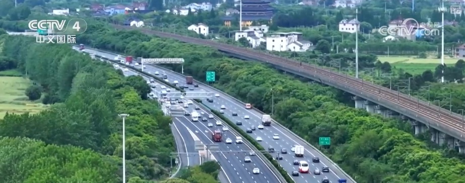 “双节”重叠 短途自驾游、家庭亲子游需求大幅增加 “双节”重叠 短途自驾游、家庭亲子游需求大幅增加