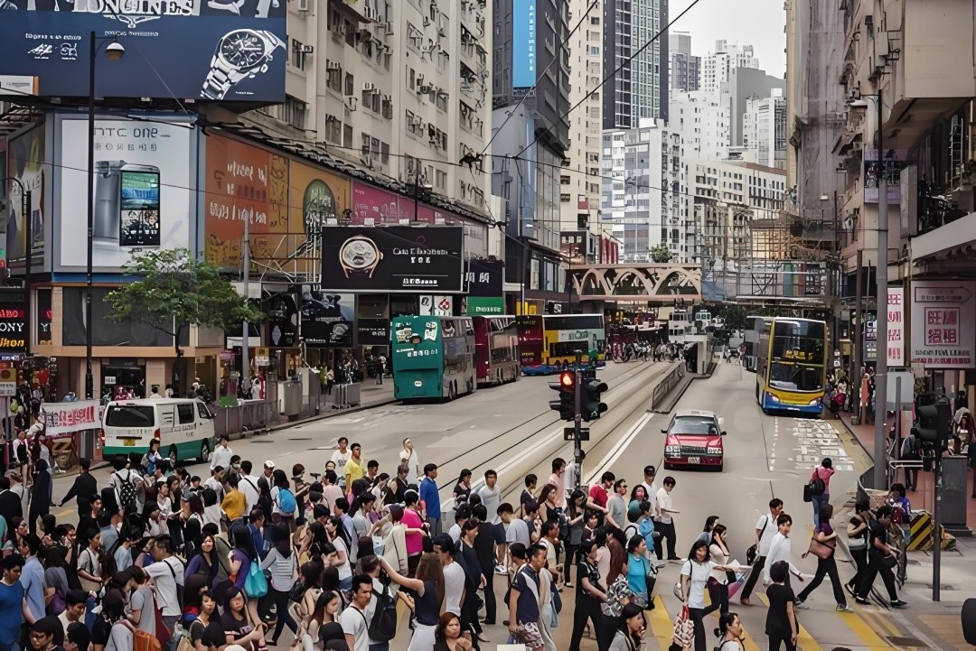 预计有320万人次端午期间进出香港 预计有320万人次端午期间进出香港