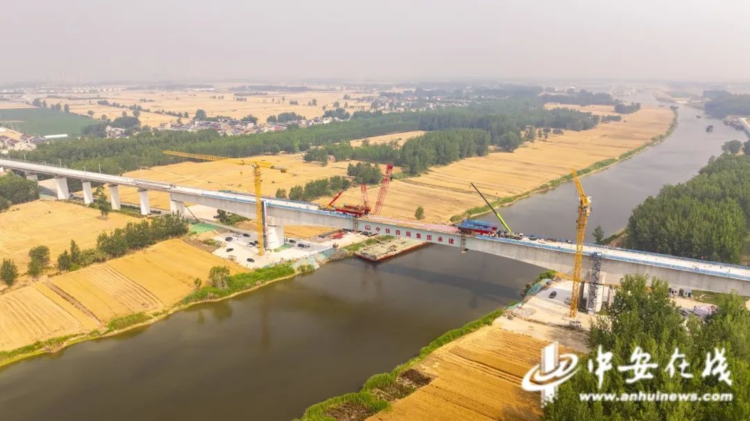安徽这座特大桥梁顺利合龙！