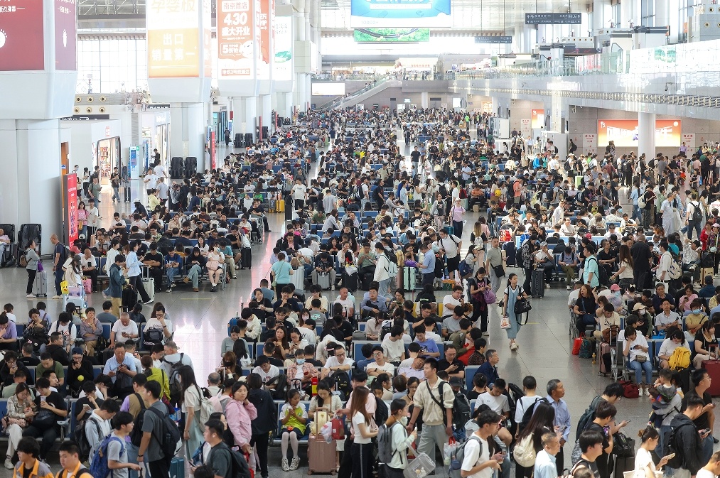 这是此刻的南京南站！重要提醒