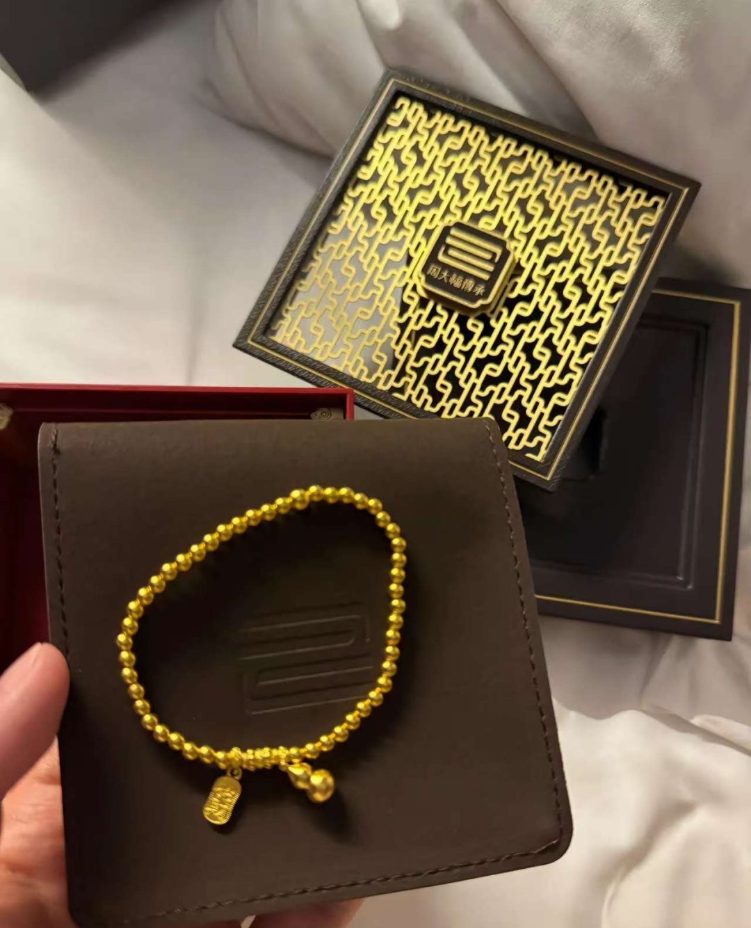 “女子托运行李丢失黄金手链”后续消息:嫌疑人已被抓获! “女子托运行李丢失黄金手链”后续消息:嫌疑人已被抓获!