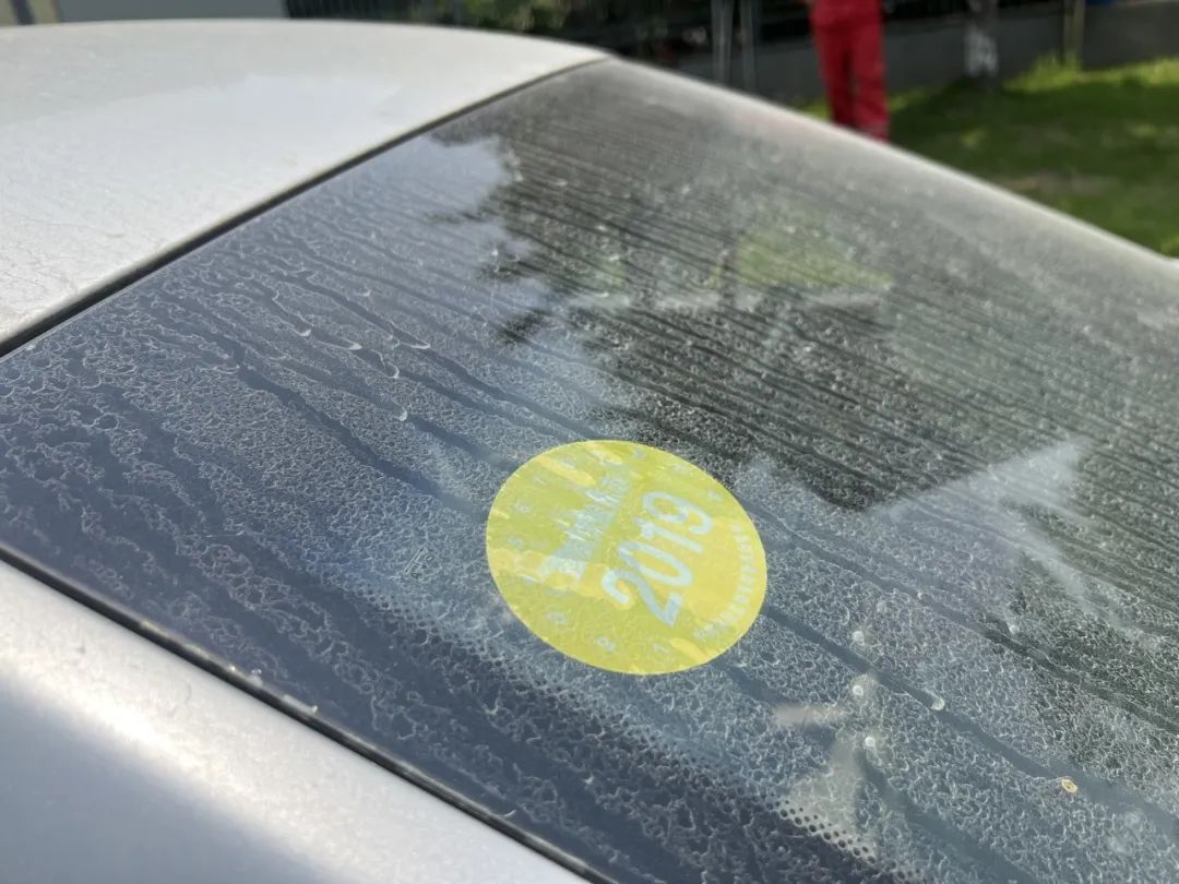 驾驶“报废车”上路＝ 吊销驾驶证+罚款+强制报废！