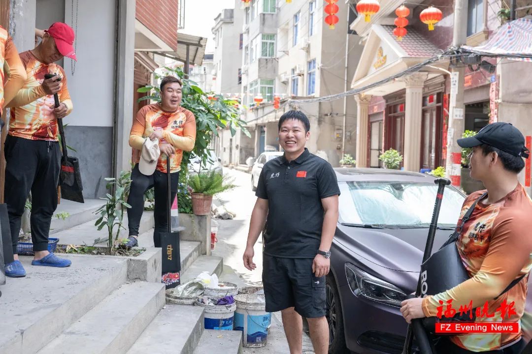 福州“90后”龙舟队长，太帅了！