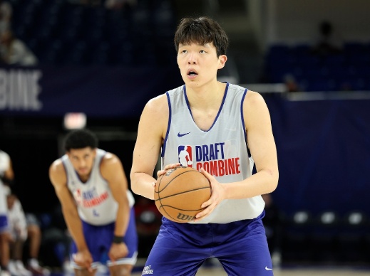 NBA选秀 | 杨瀚森试训开拓者 NBA选秀 | 杨瀚森试训开拓者
