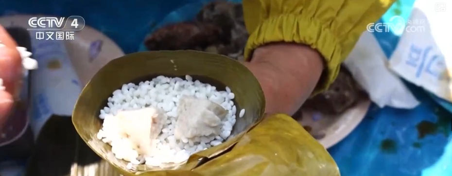 赛龙舟、吃粽子、佩香囊……多彩民俗迎端午 传统文化共传承