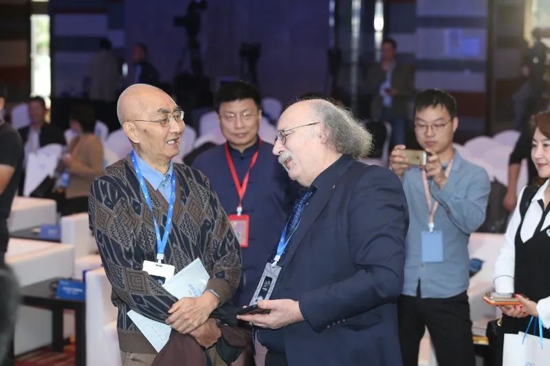 中国科学院院士因病去世，官网变为黑色