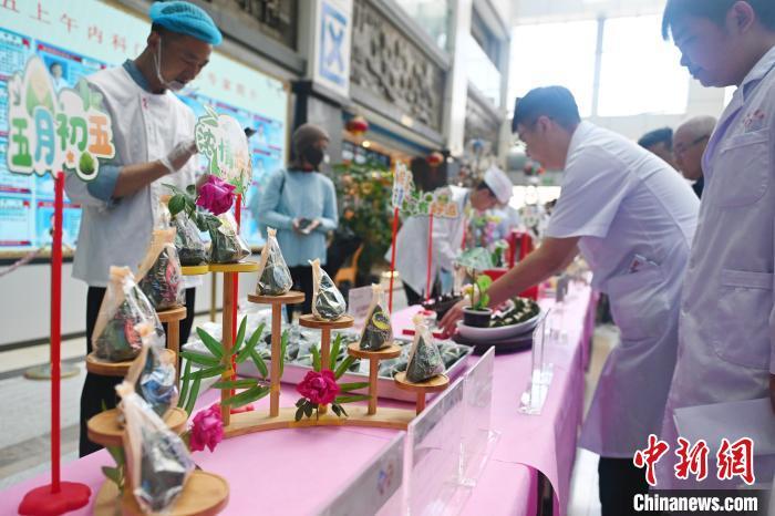 创意粽子缤纷上新 端午粽生活添彩时尚感 创意粽子缤纷上新 端午粽生活添彩时尚感