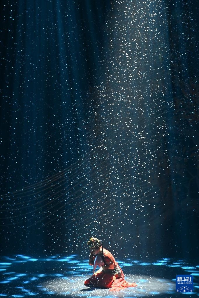 乐舞诗剧《惟舞伊州》在北京上演