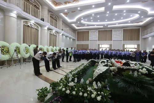 一等功民警万松，战绩永远停更