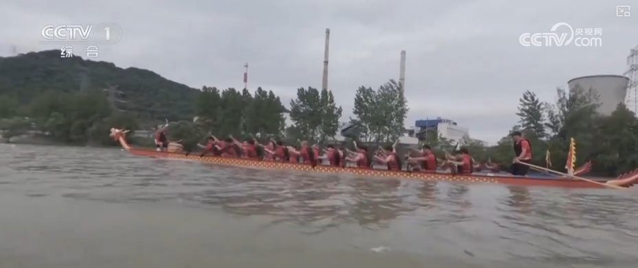 快得千篇一律、玩法五花八门，地道“中国范儿”！盘点特色龙舟赛“名场面”