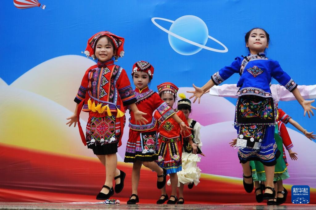 多彩“六一” 别样快乐 多彩“六一” 别样快乐