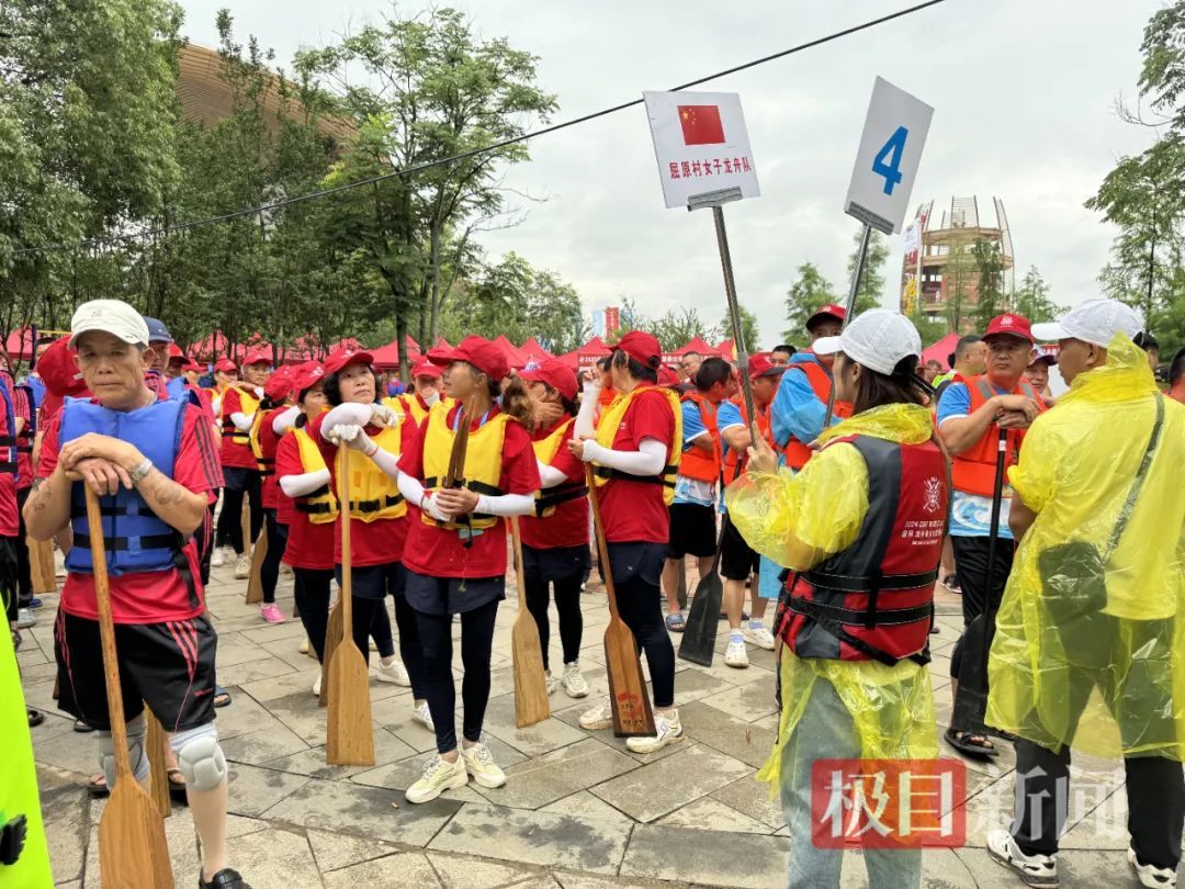 “北方人不擅水战”,再一次具象化了,“划得最快”还数救援队! “北方人不擅水战”,再一次具象化了,“划得最快”还数救援队!