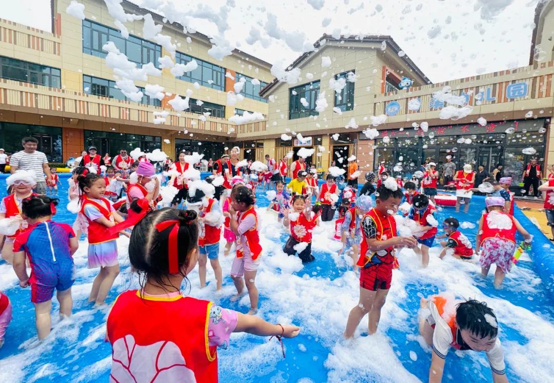 今天,谁还不是个“宝宝”呢? 今天,谁还不是个“宝宝”呢?