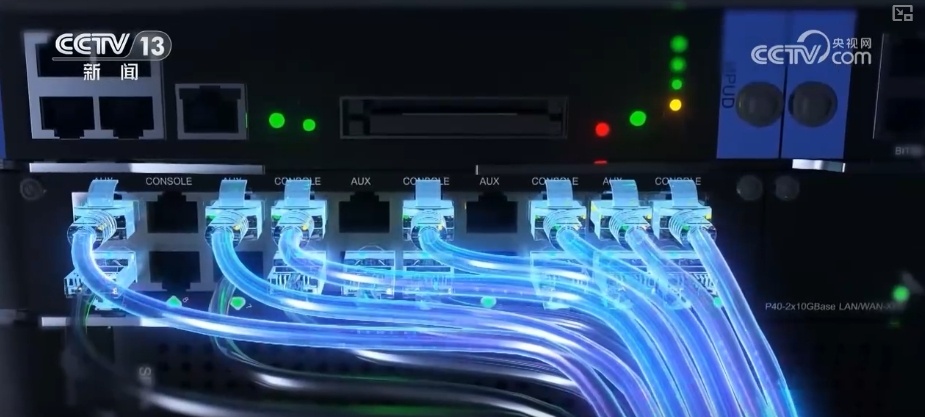 智慧赋能数据中心更“绿色” 能效、水效、可再生能源利用水平提升 智慧赋能数据中心更“绿色” 能效、水效、可再生能源利用水平提升