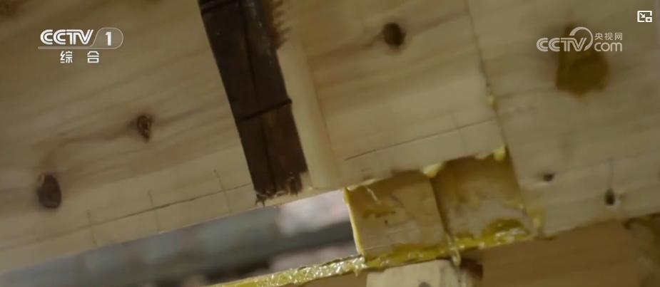 匠人的坚守·端午故事:对话龙舟 传承绝技 匠人的坚守·端午故事:对话龙舟 传承绝技