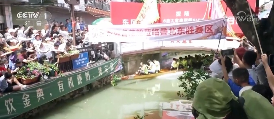 快得千篇一律、玩法五花八门，地道“中国范儿”！盘点特色龙舟赛“名场面”