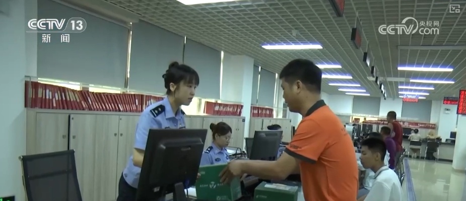 快递包裹“轻装上阵” 中转环节循环包装实现全覆盖 快递包裹“轻装上阵” 中转环节循环包装实现全覆盖