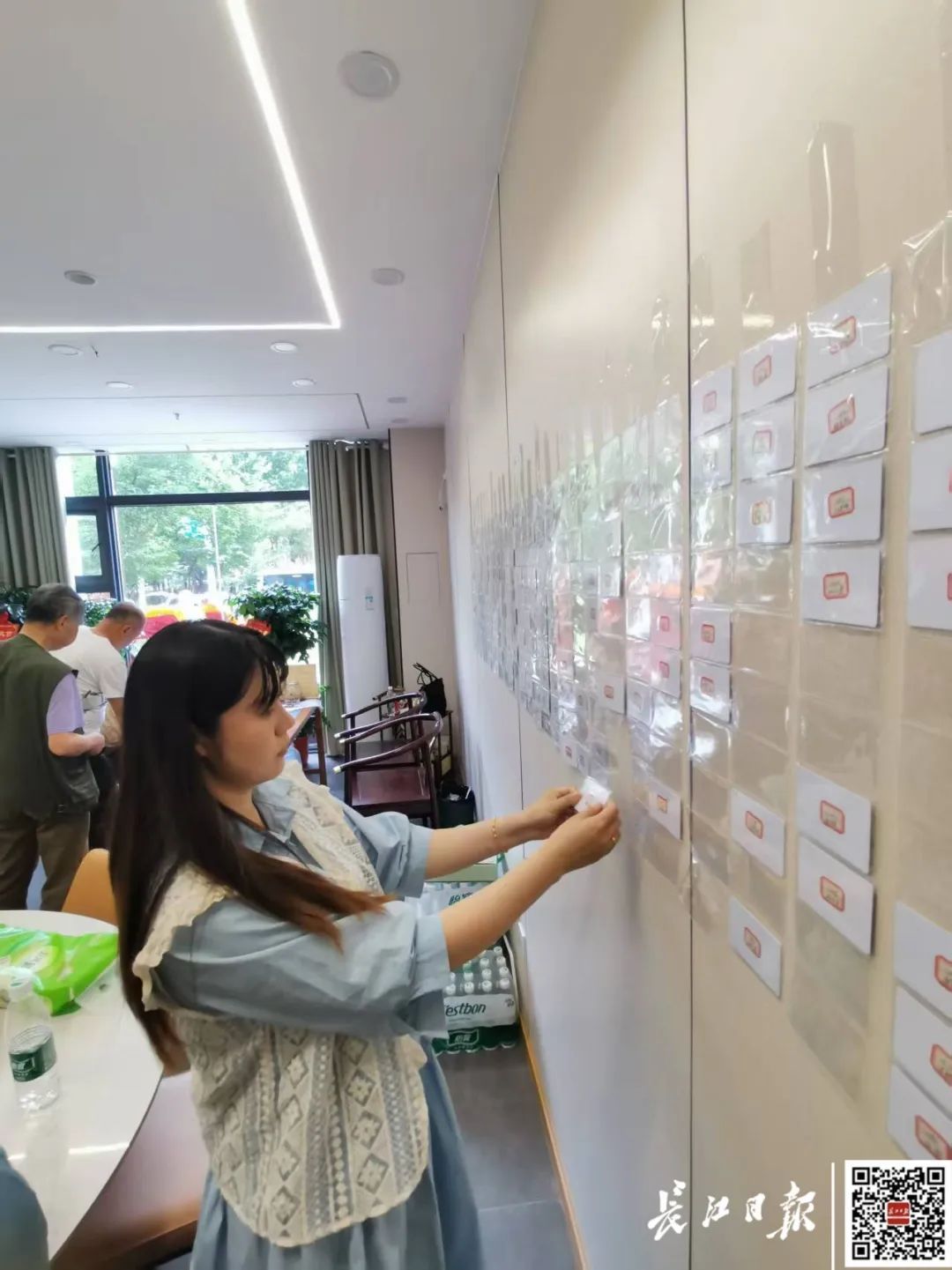 两荤一素10元!武汉一社区食堂开业就爆满 两荤一素10元!武汉一社区食堂开业就爆满