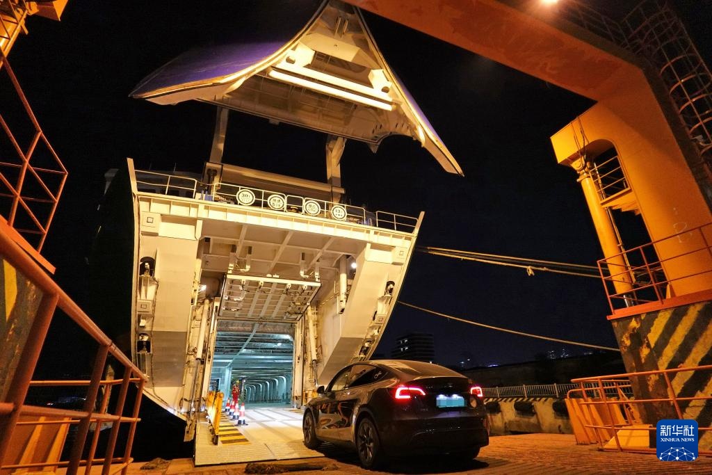 渤海海峡新能源汽车海上运输专线开通