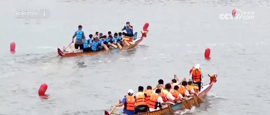 快得千篇一律、玩法五花八门，地道“中国范儿”！盘点特色龙舟赛“名场面”