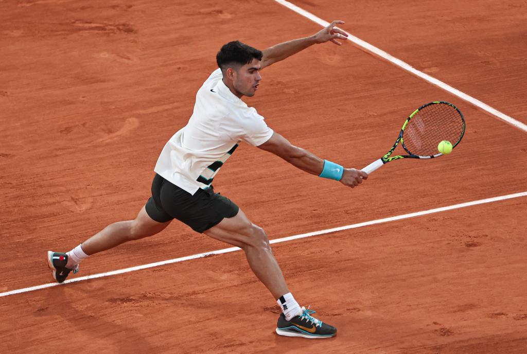 法网综合:郑钦文重返16强 高位种子顺利晋级 法网综合:郑钦文重返16强 高位种子顺利晋级