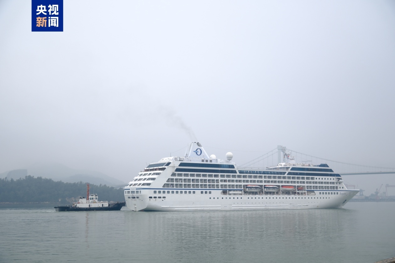 新增5国免签今日生效 端午假期外籍客流量持续攀升