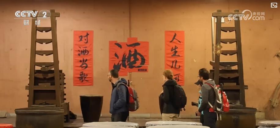 小语种导游需求激增 “中国游”热度攀升吸引全球游客 小语种导游需求激增 “中国游”热度攀升吸引全球游客