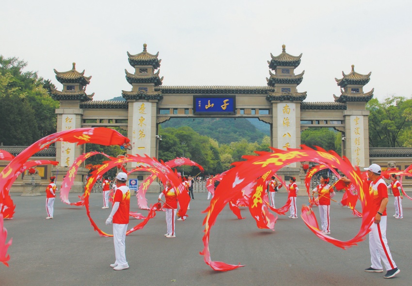 端午火爆开局！同比增长近三成
