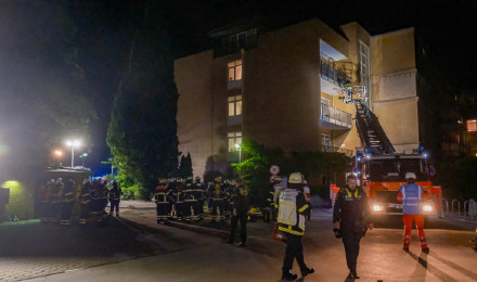 德国汉堡一医院发生火灾致3死54伤 德国汉堡一医院发生火灾致3死54伤