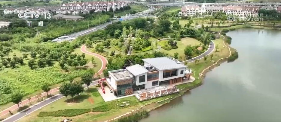 新场景新业态层出不穷 文旅“玩法”不断上新 各地假期消费市场欣欣向荣 新场景新业态层出不穷 文旅“玩法”不断上新 各地假期消费市场欣欣向荣