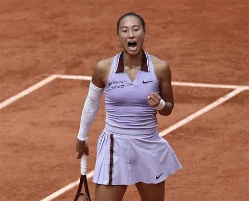 郑钦文赢了!首次打入法网8强,入账359万元奖金,430积分 郑钦文赢了!首次打入法网8强,入账359万元奖金,430积分