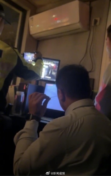 赖账代驾小哥停车费,兰博基尼车主赖账5元被举报酒驾,扣12分罚2000 赖账代驾小哥停车费,兰博基尼车主赖账5元被举报酒驾,扣12分罚2000