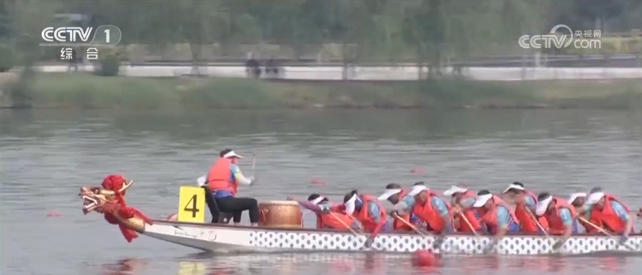 “龙舟+”、诗画民俗……“热气腾腾”的端午假期助力各地节日消费亮点纷呈